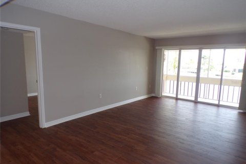 Copropriété à louer à Punta Gorda, Floride: 2 chambres, 103.49 m2 № 2099581 - photo 25