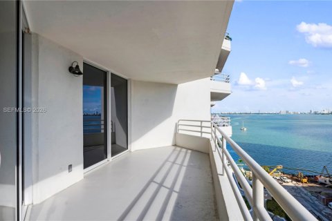 Apartment in Miami, Florida 1 bedroom, 96.25 sq.m. № 2000320 - photo 17