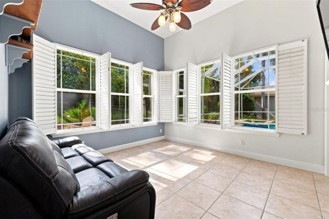 Villa ou maison à vendre à Palm Harbor, Floride: 4 chambres, 341.14 m2 № 2304592 - photo 15