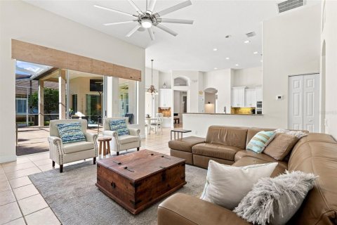 Villa ou maison à vendre à Palm Harbor, Floride: 4 chambres, 341.14 m2 № 2304592 - photo 4