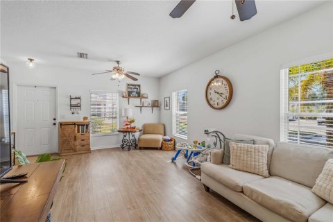 Condo in Bradenton, Florida, 3 bedrooms № 2209141 - photo 9