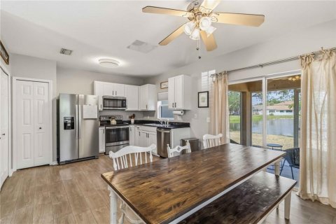 Condo in Bradenton, Florida, 3 bedrooms № 2209141 - photo 13