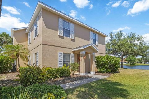 Condo in Bradenton, Florida, 3 bedrooms № 2209141