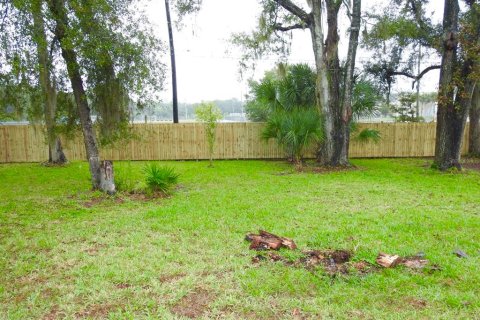 House in Ocala, Florida 4 bedrooms, 106.09 sq.m. № 847107 - photo 23
