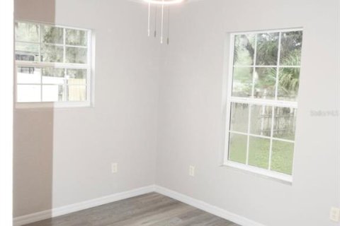 House in Ocala, Florida 4 bedrooms, 106.09 sq.m. № 847107 - photo 15