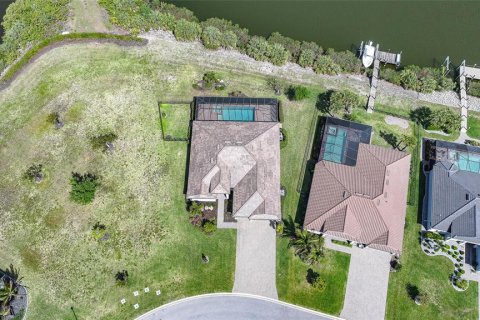Купить виллу или дом в Порт-Шарлотт, Флорида 12 комнат, 245.91м2, № 2142684 - фото 27