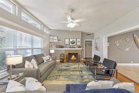 Casa en venta en Fort Lauderdale, Florida, 3 dormitorios, 254.09 m2 № 1753628 - foto 7