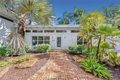 Casa en venta en Fort Lauderdale, Florida, 3 dormitorios, 254.09 m2 № 1753628 - foto 4