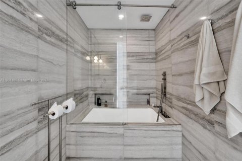 Купить кондоминиум в Санни-Айлс-Бич, Флорида 2 спальни, 120.4м2, № 1976065 - фото 20