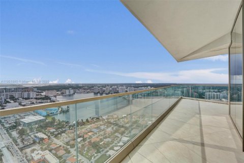 Купить кондоминиум в Санни-Айлс-Бич, Флорида 2 спальни, 120.4м2, № 1976065 - фото 26