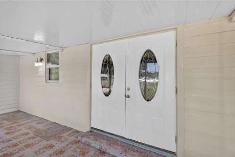 Купить виллу или дом в Лейкленд, Флорида 4 комнаты, 97.36м2, № 2321622 - фото 2