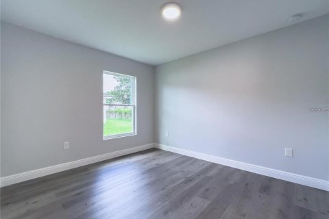 Casa en alquiler en Port Charlotte, Florida, 3 dormitorios, 117.99 m2 № 1915594 - foto 7