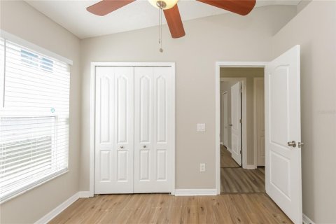 House in Ruskin, Florida 3 bedrooms, 124.49 sq.m. № 2201803 - photo 7