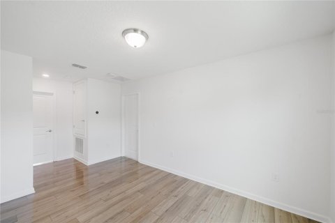 Casa en alquiler en Ocoee, Florida, 5 dormitorios, 203.83 m2 № 1894931 - foto 22