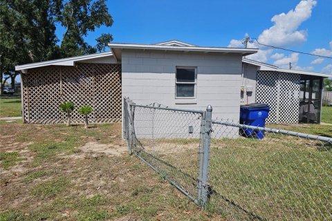 House in Lake Placid, Florida 2 bedrooms, 123.75 sq.m. № 1866079 - photo 7