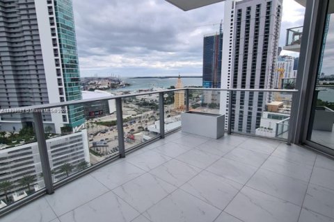 Condominio en venta en Miami, Florida, 3 dormitorios, 204.76 m2 № 1874596 - foto 4
