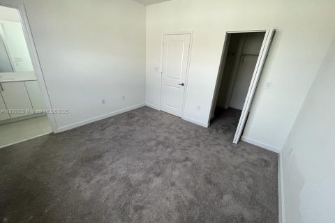 Villa ou maison à louer à Homestead, Floride: 3 chambres, 123.37 m2 № 1945926 - photo 24