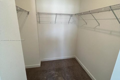 Villa ou maison à louer à Homestead, Floride: 3 chambres, 123.37 m2 № 1945926 - photo 23