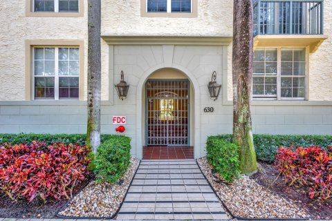 Condo in West Palm Beach, Florida, 1 bedroom № 2414593 - photo 23