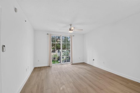 Condo in West Palm Beach, Florida, 1 bedroom № 2414593 - photo 9