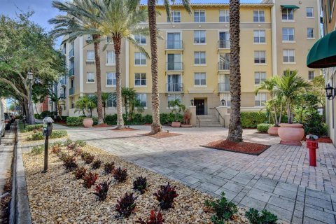 Condo in West Palm Beach, Florida, 1 bedroom № 2414593 - photo 28