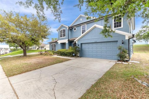 Villa ou maison à vendre à Ocoee, Floride: 4 chambres, 351.17 m2 № 2223145 - photo 2
