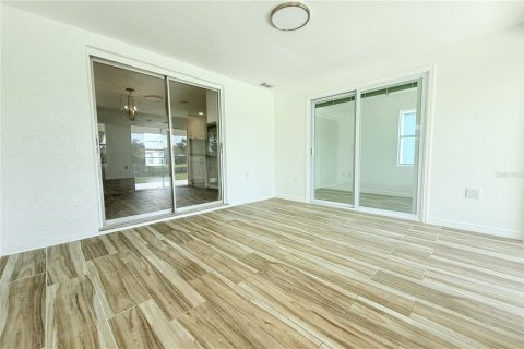 House in Port Richey, Florida 2 bedrooms, 132.66 sq.m. № 1876702 - photo 27