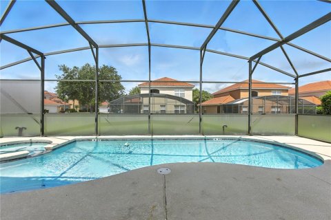 House in Davenport, Florida 5 bedrooms, 195.65 sq.m. № 1803861 - photo 24