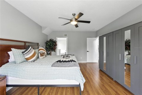 House in Davenport, Florida 5 bedrooms, 195.65 sq.m. № 1803861 - photo 14