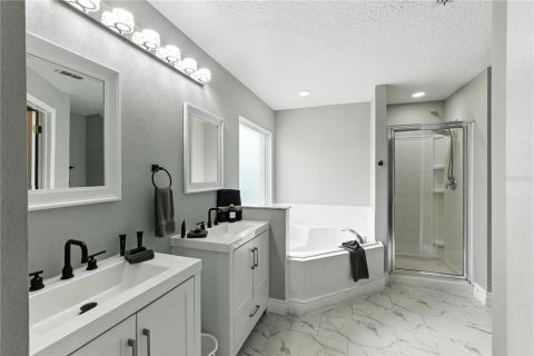 House in Davenport, Florida 5 bedrooms, 195.65 sq.m. № 1803861 - photo 15