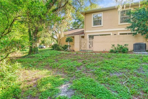 Condo in Temple Terrace, Florida, 2 bedrooms № 2149452 - photo 29