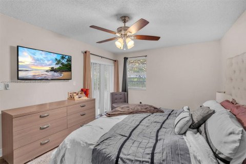 Купить кондоминиум в Санрайз, Флорида 2 спальни, 100.33м2, № 1974247 - фото 19