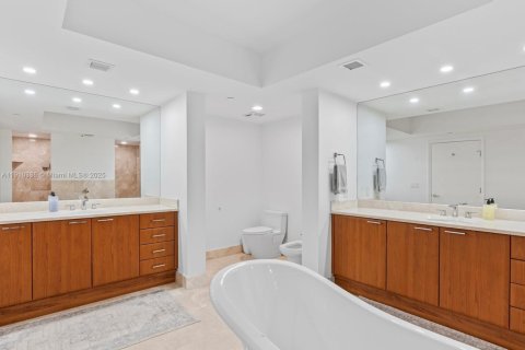 Купить кондоминиум в Авентура, Флорида 4 спальни, 327.39м2, № 1966779 - фото 20