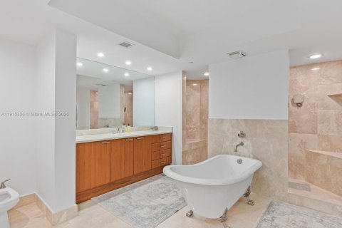 Купить кондоминиум в Авентура, Флорида 4 спальни, 327.39м2, № 1966779 - фото 21