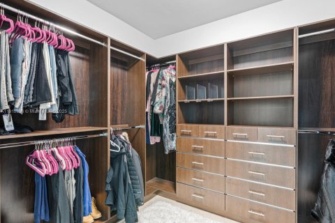 Купить кондоминиум в Авентура, Флорида 4 спальни, 327.39м2, № 1966779 - фото 18
