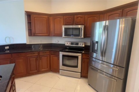 Villa ou maison à louer à Ocala, Floride: 3 chambres, 218.51 m2 № 2406419 - photo 19