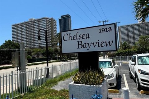Copropriété à louer à Hallandale Beach, Floride: 1 chambre, 65.03 m2 № 1938649 - photo 18