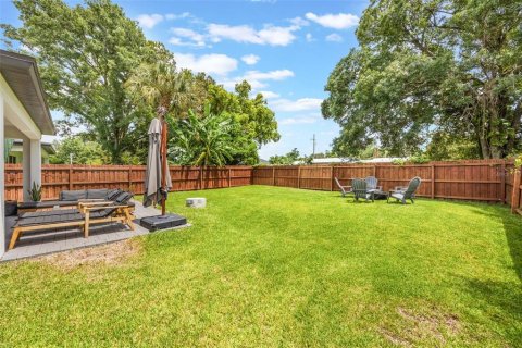 House in Orlando, Florida 3 bedrooms, 176.89 sq.m. № 1843293 - photo 30