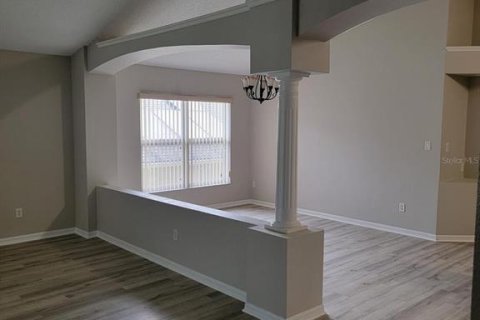 Villa ou maison à louer à Groveland, Floride: 4 chambres, 169.27 m2 № 1822611 - photo 19