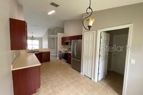 Villa ou maison à louer à Groveland, Floride: 4 chambres, 169.27 m2 № 1822611 - photo 10
