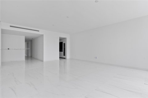 Copropriété à vendre à Miami, Floride: 3 chambres, 285.95 m2 № 1865363 - photo 8