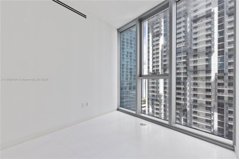 Copropriété à vendre à Miami, Floride: 3 chambres, 285.95 m2 № 1865363 - photo 25