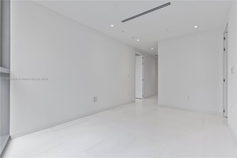 Copropriété à vendre à Miami, Floride: 3 chambres, 285.95 m2 № 1865363 - photo 26