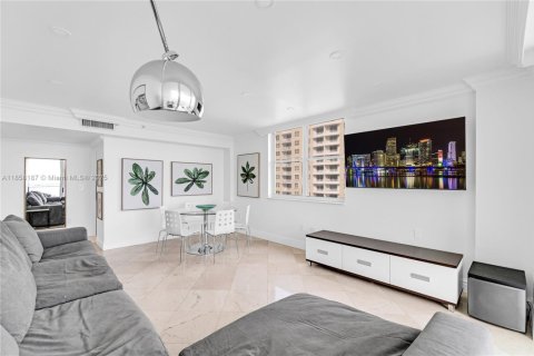 Copropriété à louer à Miami, Floride: 2 chambres, 92.9 m2 № 1888925 - photo 7