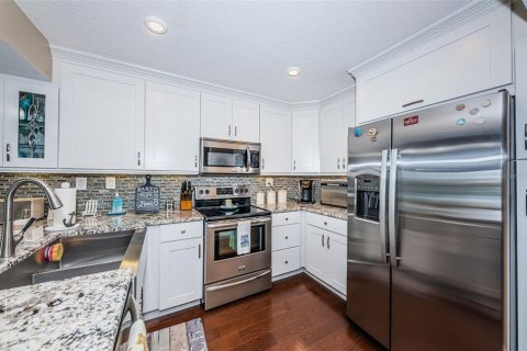 Condo in Indian Rocks Beach, Florida, 3 bedrooms  № 1593512 - photo 22