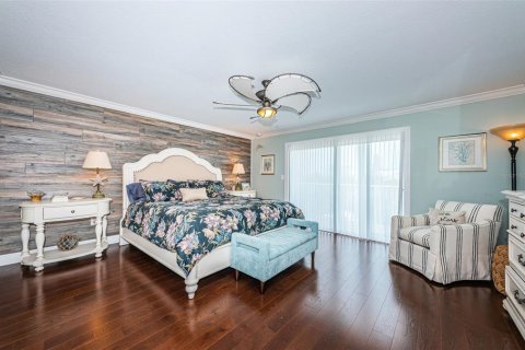 Condo in Indian Rocks Beach, Florida, 3 bedrooms  № 1593512 - photo 25