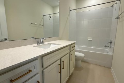 Villa ou maison à louer à Orlando, Floride: 5 chambres, 332.13 m2 № 2403505 - photo 24