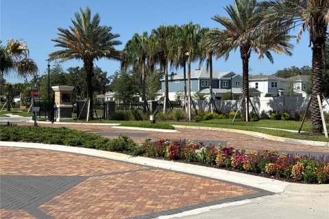 Villa ou maison à louer à Orlando, Floride: 5 chambres, 332.13 m2 № 2403505 - photo 3
