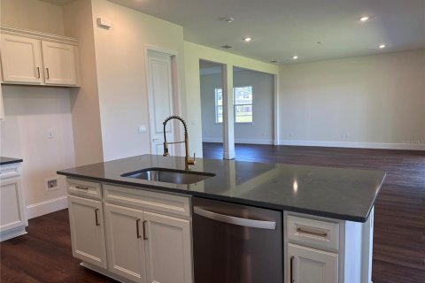 Villa ou maison à louer à Orlando, Floride: 5 chambres, 332.13 m2 № 2403505 - photo 14