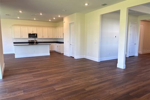 Villa ou maison à louer à Orlando, Floride: 5 chambres, 332.13 m2 № 2403505 - photo 10